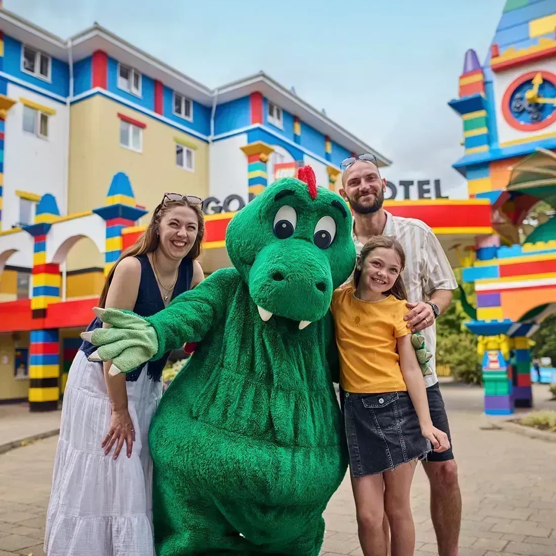Family enjoying a LEGOLAND Sleepover at the LEGOLAND Windsor Resort